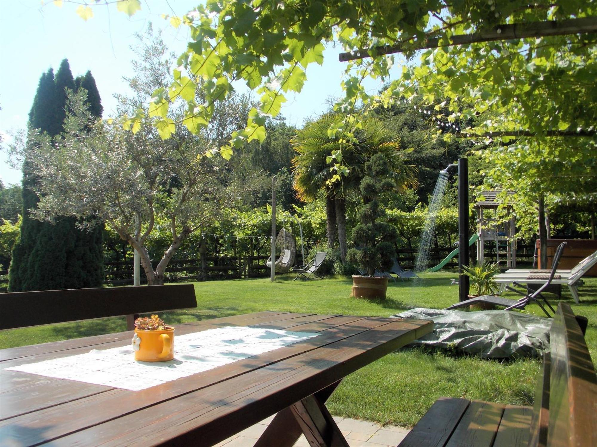 St. Josefhof Apartment Caldaro Bagian luar foto