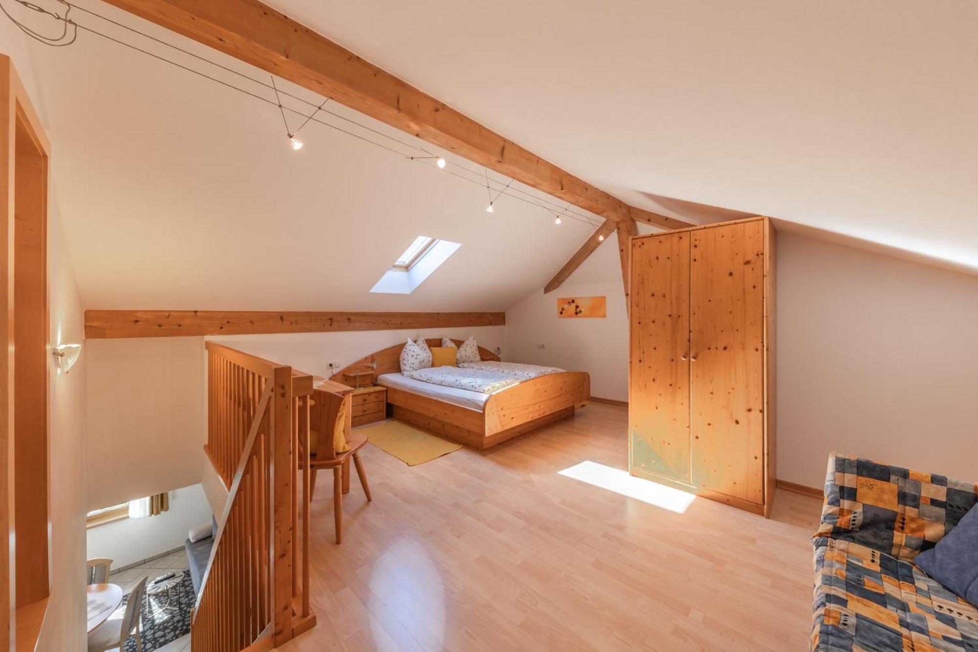 St. Josefhof Apartment Caldaro Bagian luar foto